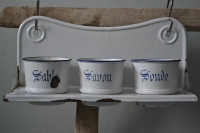 Frans emaille Zand, Zeep, Soda rekje
