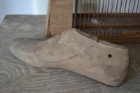 Oude schoenmal 4