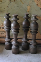 Oude balusters