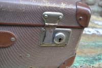 Koffer 2-kleurig, bruine hoekjes