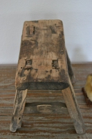 Robuust houten (vensterbank) krukje #2