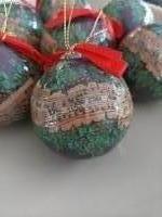 Vintage papier maché kerstballen, muziek #2