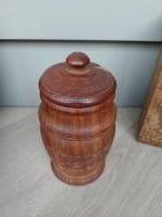 Tabakspot, houtsnijwerk