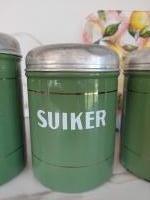 Emaille voorraadbussen groen