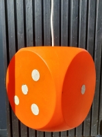 Space age dobbelsteen lamp